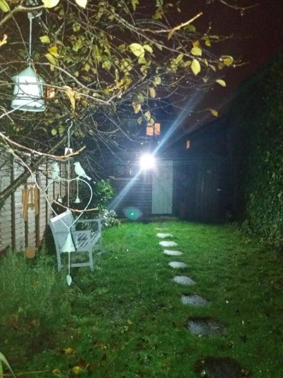 Cosy London Double Room Near Wimbledon Exterior photo